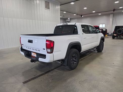 Used 2021 Toyota Tacoma SR5 w/ Trail Edition AWD/4WD image 8