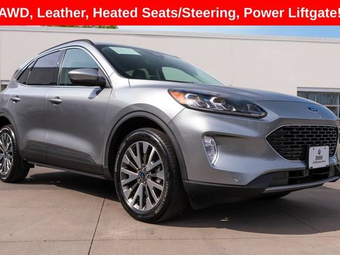 Used 2022 Ford Escape Titanium AWD/4WD image 1