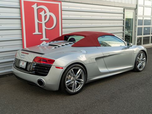 Used 2014 Audi R8 V10 image 50