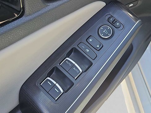 Certified 2023 Honda Civic Touring image 27