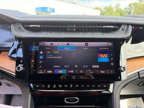 Used 2026 Jeep Grand Cherokee L Summit w/ Advanced Protech Group IV AWD/4WD image 33