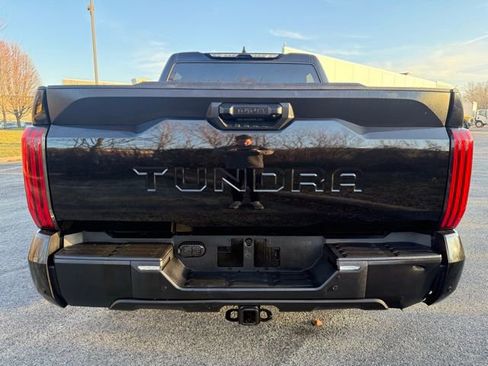Used 2022 Toyota Tundra SR5 w/ SR5 Premium Package image 6