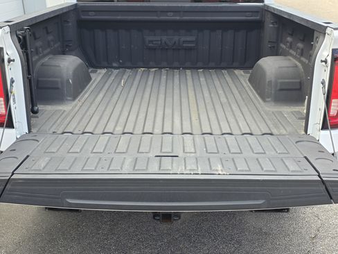 Used 2020 GMC Sierra 1500 SLT w/ SLT Premium Plus Package image 32