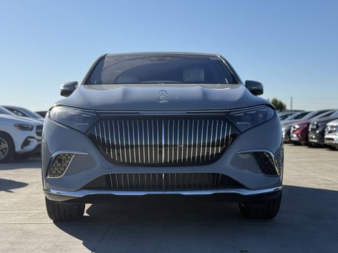 New 2025 Mercedes-Benz Maybach EQS 680 4MATIC image 5