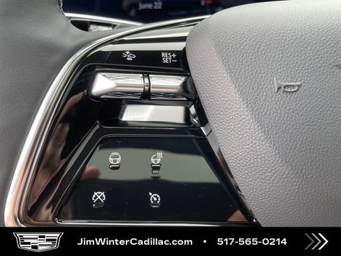 Certified 2025 Cadillac Optiq Sport 2 w/ LPO, Floor Liner Package AWD/4WD image 30