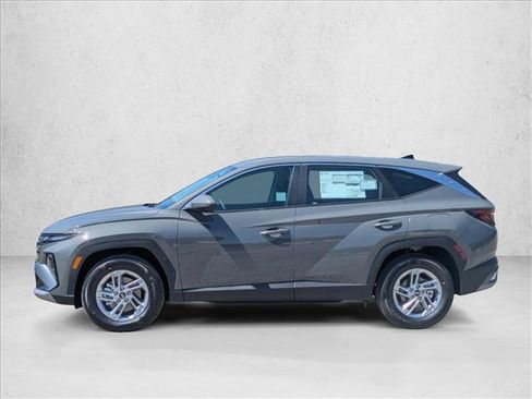 New 2026 Hyundai Tucson SE FWD image 9