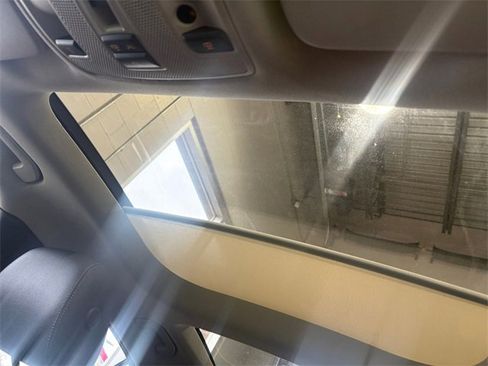 Used 2015 Mercedes-Benz GLA 250 image 21