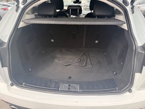 Used 2018 Jaguar E-PACE S AWD/4WD image 39