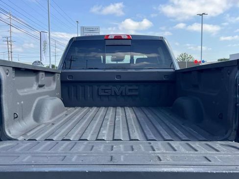 Used 2017 GMC Sierra 1500 SLT AWD/4WD image 20