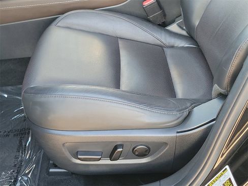 Certified 2023 MAZDA CX-30 AWD 2.5 S w/ Premium Package image 15