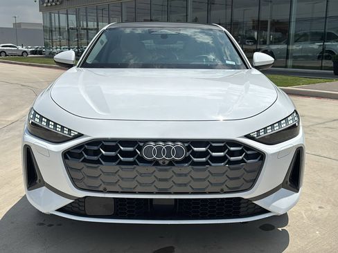 Used 2025 Audi A5 2.0T Premium Plus w/ Premium Plus AWD/4WD image 2