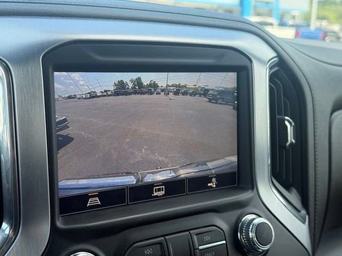 Used 2021 GMC Sierra 1500 SLT w/ SLT Convenience Package AWD/4WD image 6