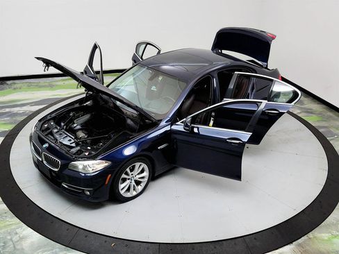 Used 2015 BMW 535i xDrive Sedan AWD/4WD image 35