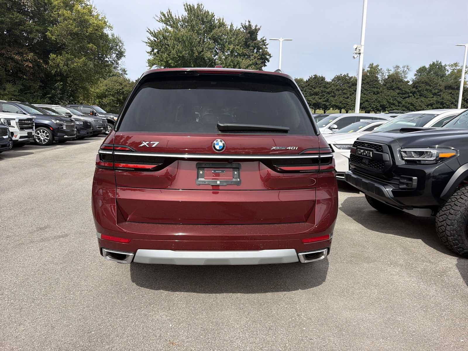 Used 2026 BMW X7 xDrive40i AWD/4WD image 10