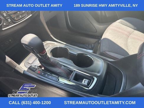 Used 2022 Chevrolet Equinox RS image 34