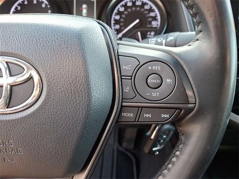 Used 2021 Toyota Camry SE image 21