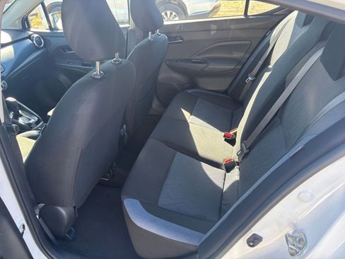 Used 2025 Nissan Versa SV image 25