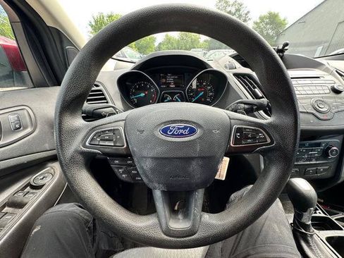 Used 2017 Ford Escape SE AWD/4WD image 33