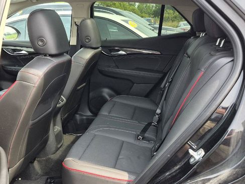 Used 2023 Buick Envision Essence w/ Sport Touring Package AWD/4WD image 7