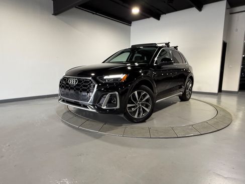 Used 2023 Audi Q5 2.0T Premium Plus w/ Premium Plus Package AWD/4WD image 3