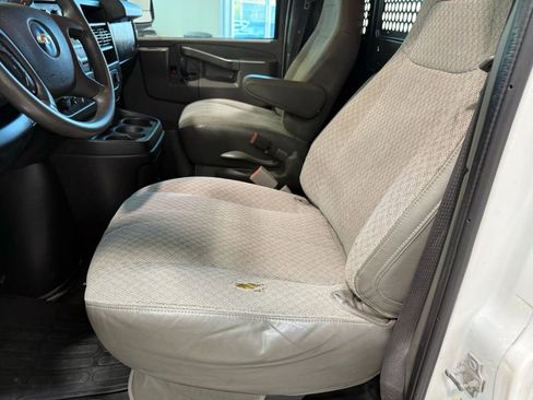 Used 2019 Chevrolet Express 2500 w/ Driver Convenience Package image 14