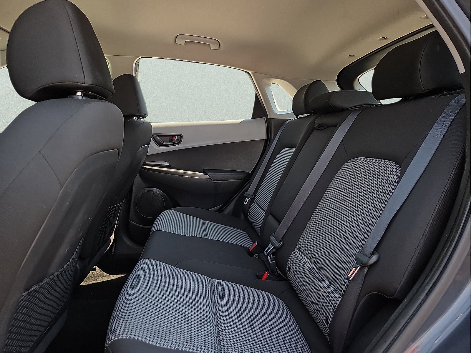 Used 2020 Hyundai Kona SE FWD image 10