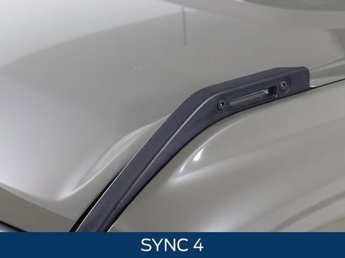 New 2025 Ford Bronco Badlands image 14