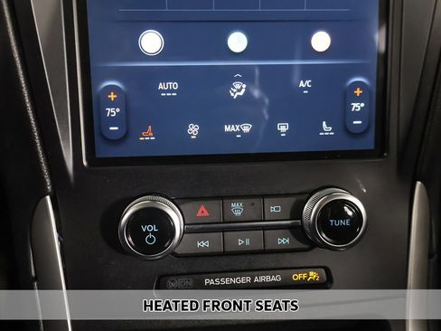 Used 2024 Ford Edge SEL AWD/4WD image 5