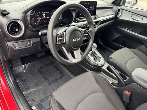 Used 2024 Kia Forte LXS image 11