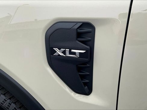 New 2025 Ford Ranger XLT w/ Convenience Package image 9