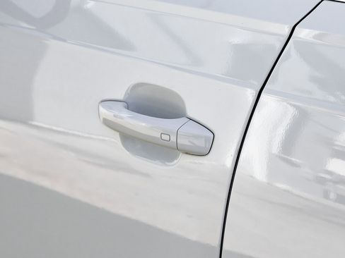 Used 2018 Audi Q7 3.0T Prestige image 46