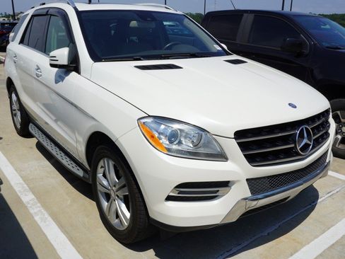 Used 2014 Mercedes-Benz ML 350 2WD image 4