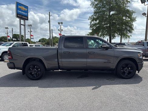 Used 2020 RAM 1500 Laramie AWD/4WD image 4