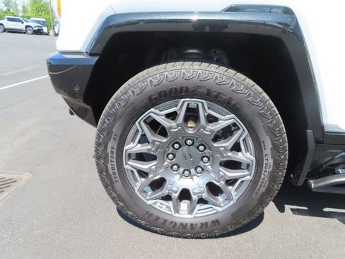 Used 2023 GMC Hummer EV Edition 1 AWD/4WD image 9