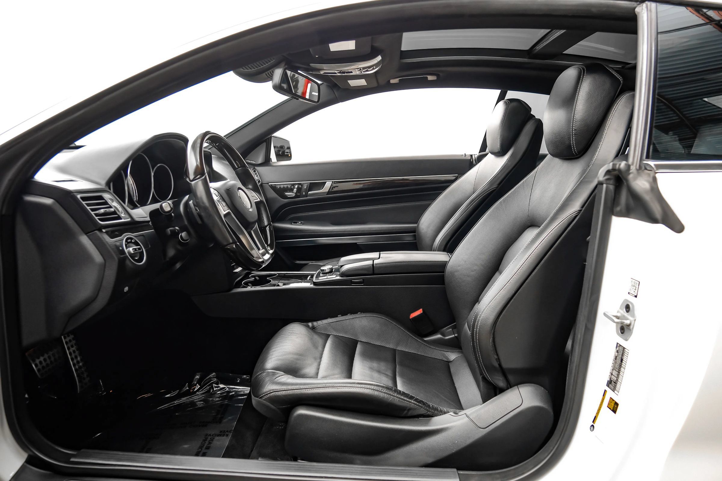 Used 2016 Mercedes-Benz E 400 Coupe image 39