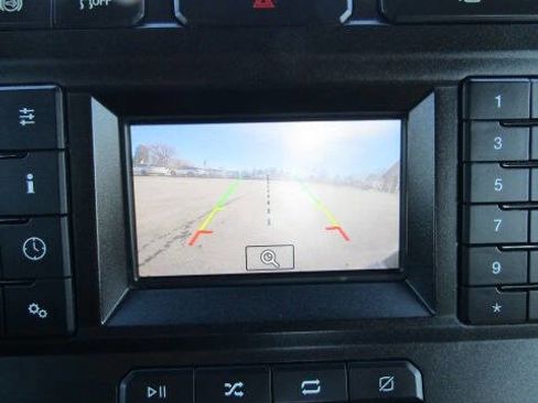Used 2021 Ford F250 XL w/ Power Equipment Group image 13