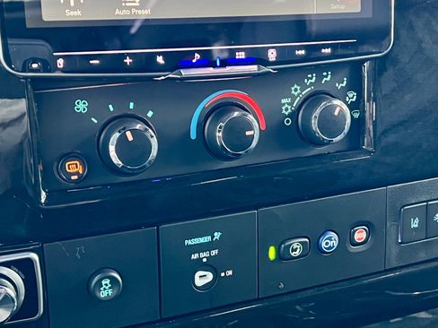 New 2025 GMC Savana 2500 Extended w/ Driver Convenience Package image 24