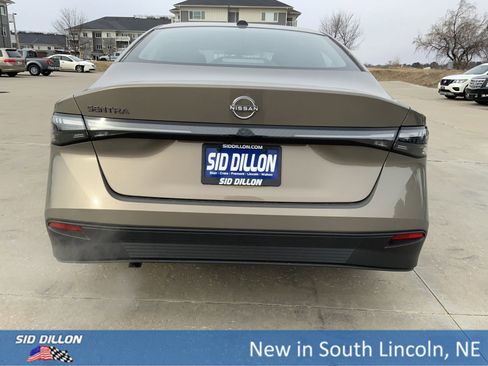 New 2026 Nissan Sentra SV w/ SV Convenience Package image 4