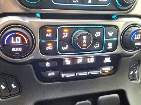Used 2020 Chevrolet Tahoe LT AWD/4WD image 27