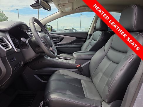 Used 2024 Nissan Murano SV w/ SV Midnight Edition Package FWD image 15