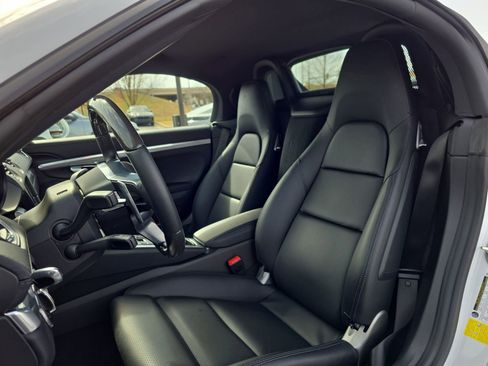 Used 2025 Porsche 718 Boxster GTS image 5