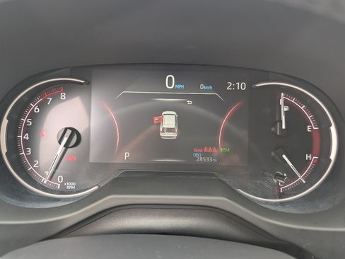 Used 2025 Toyota RAV4 XLE Premium AWD/4WD image 19