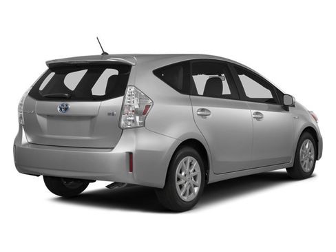 Used 2014 Toyota Prius V Two image 5