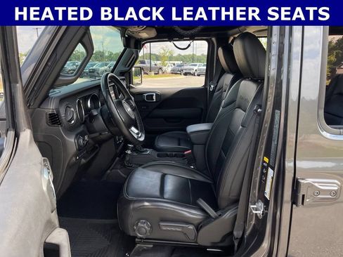 Used 2023 Jeep Wrangler Unlimited Sahara w/ Cold Weather Group AWD/4WD image 4