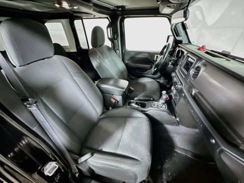 Used 2021 Jeep Wrangler Unlimited Sport AWD/4WD image 26