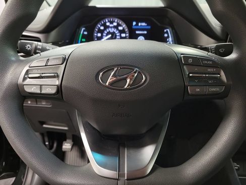 Used 2020 Hyundai Ioniq Blue FWD image 22