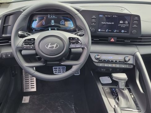 New 2026 Hyundai Elantra SEL Sport FWD image 6
