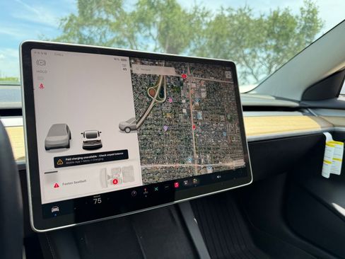 Used 2023 Tesla Model 3 Performance AWD/4WD image 22