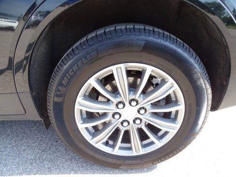 Used 2017 Cadillac XT5 AWD Luxury image 53