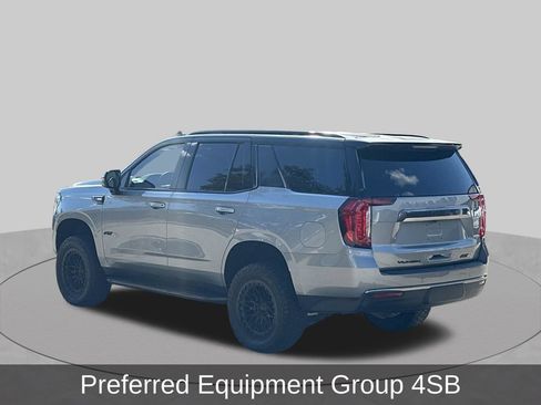 Used 2024 GMC Yukon AT4 AWD/4WD image 3